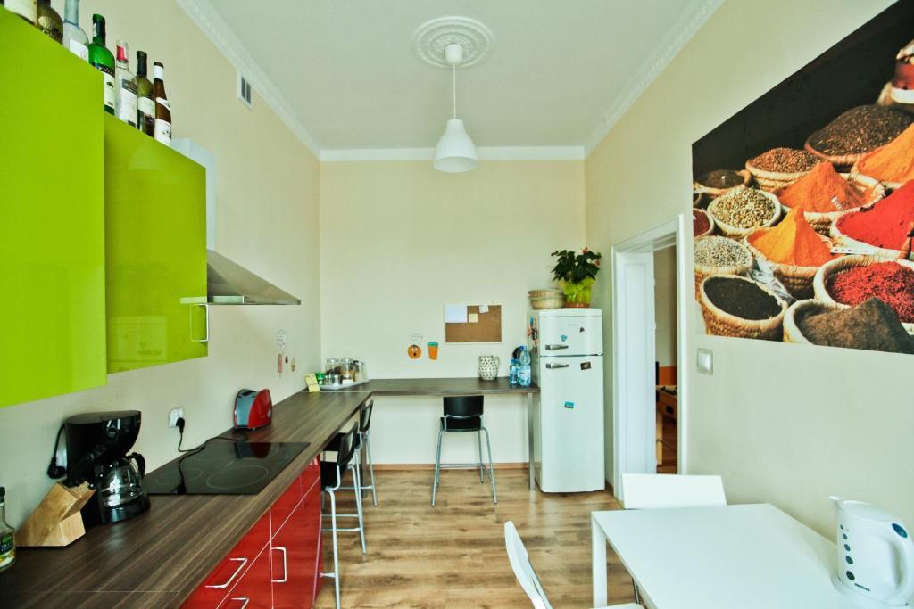 Poco Loco Hostel Poznań Eksteriør billede
