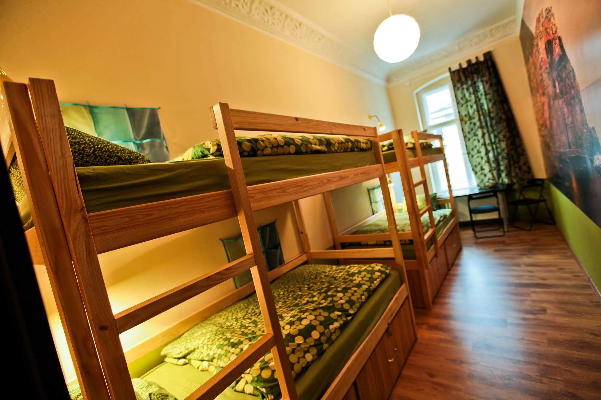 Poco Loco Hostel Poznań Eksteriør billede