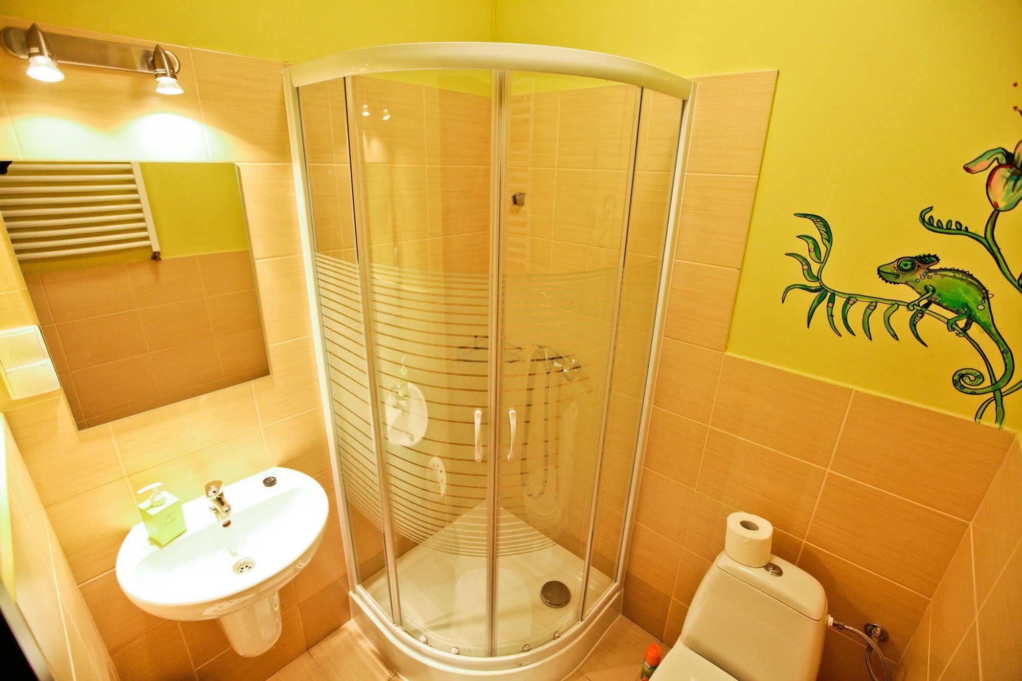 Poco Loco Hostel Poznań Eksteriør billede