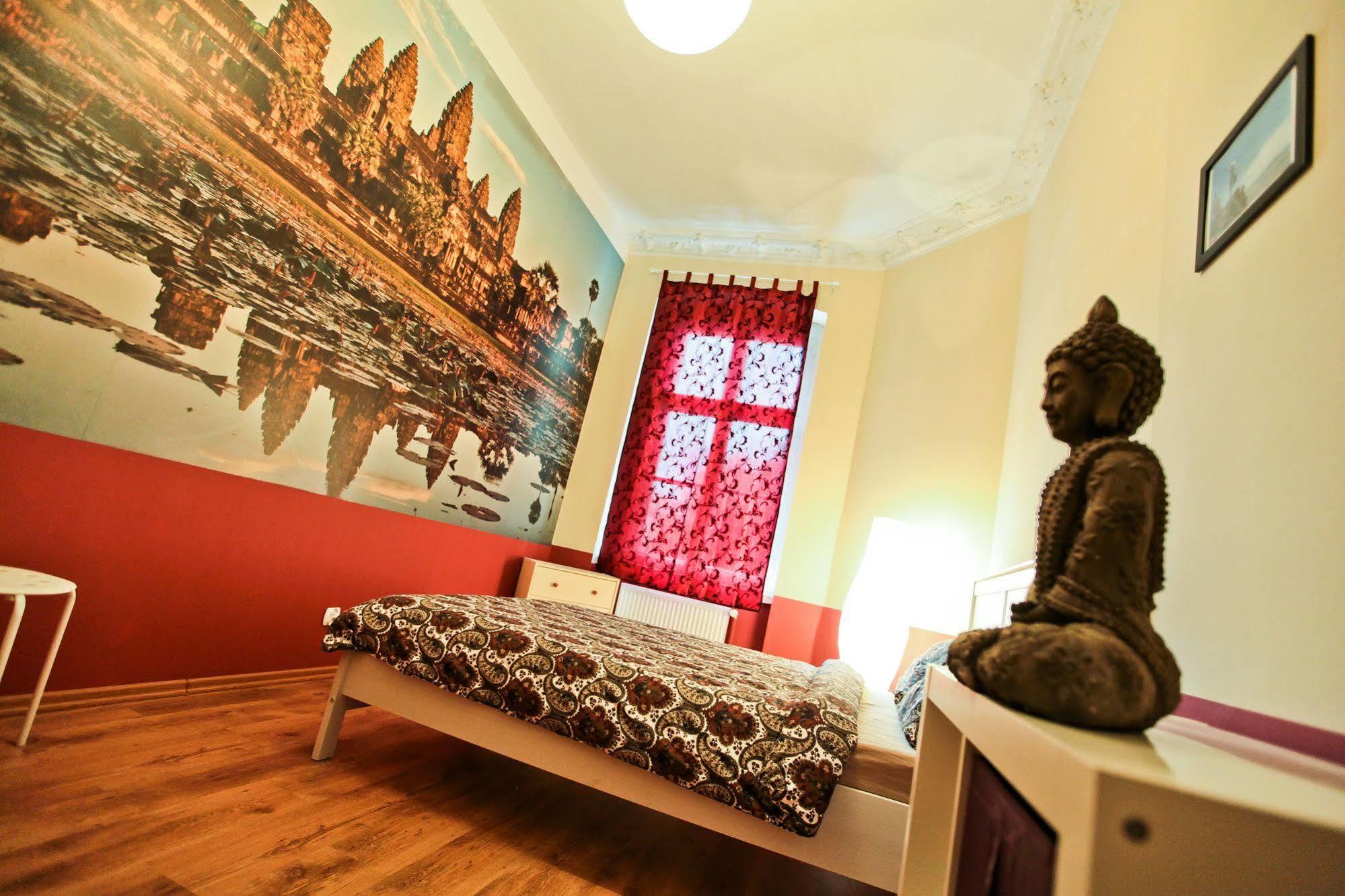 Poco Loco Hostel Poznań Eksteriør billede