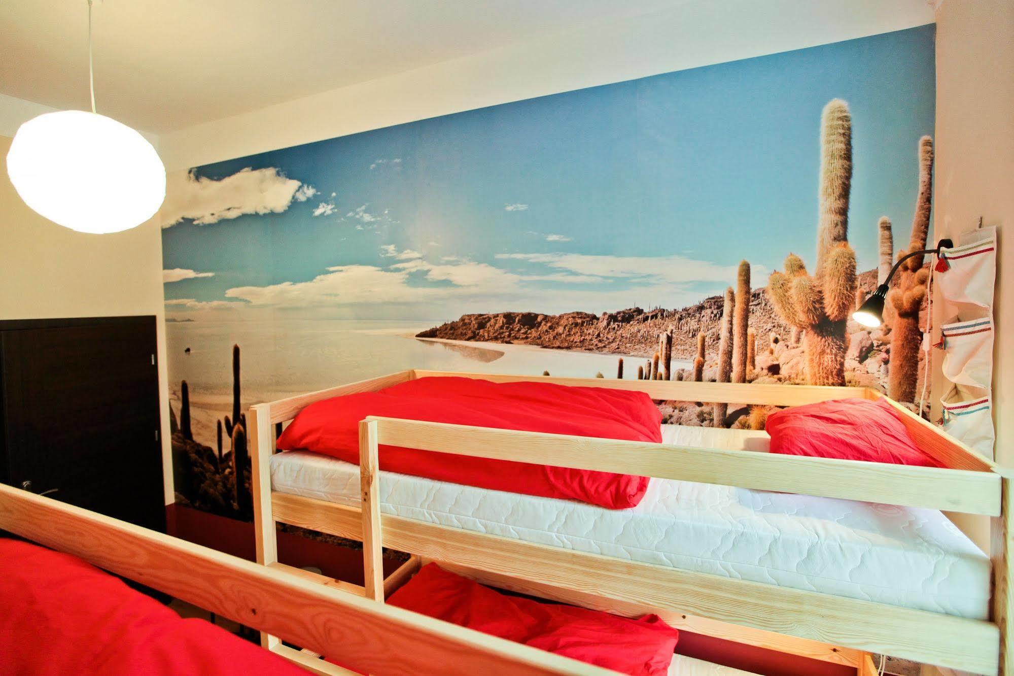 Poco Loco Hostel Poznań Eksteriør billede