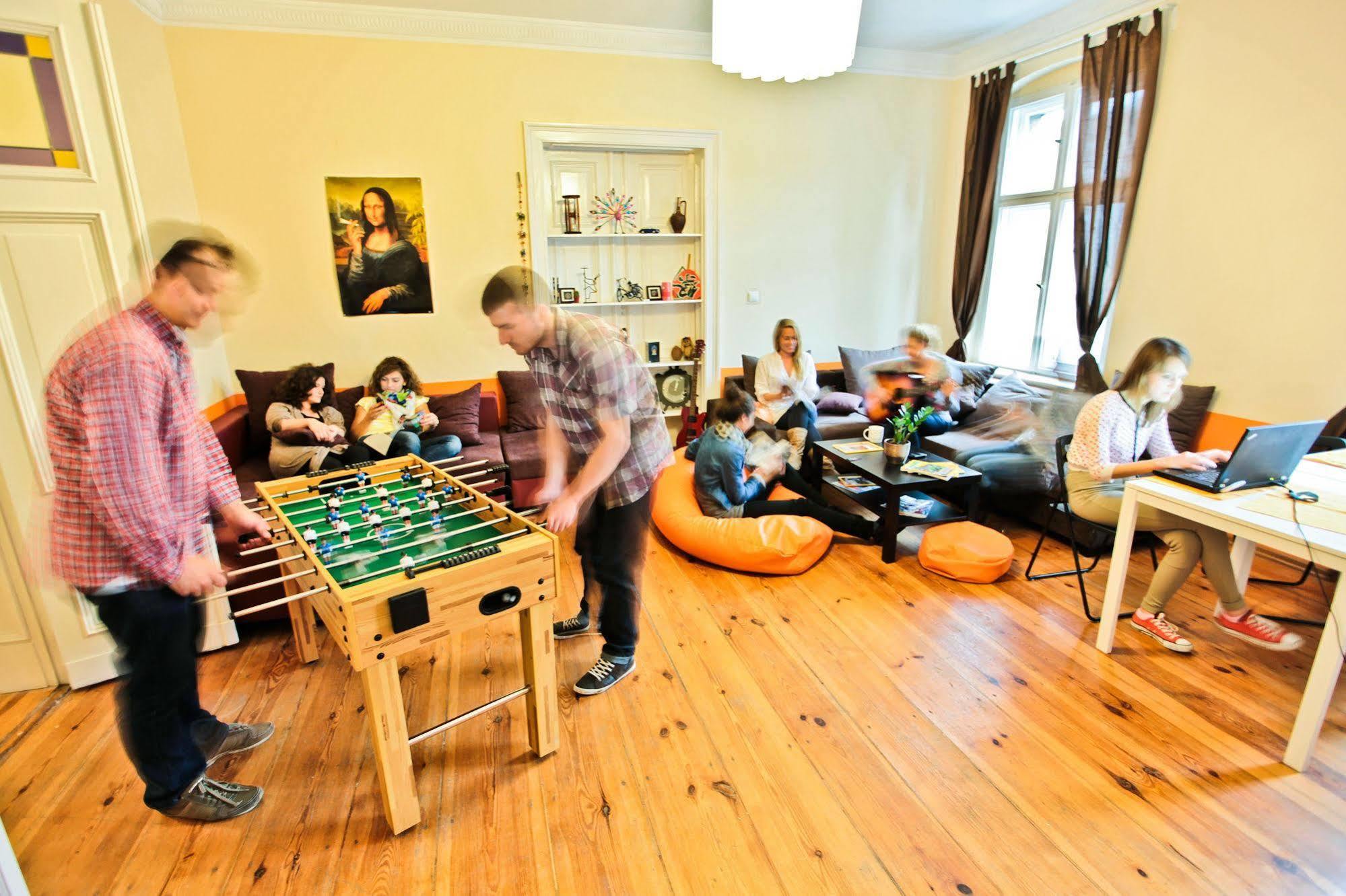 Poco Loco Hostel Poznań Eksteriør billede